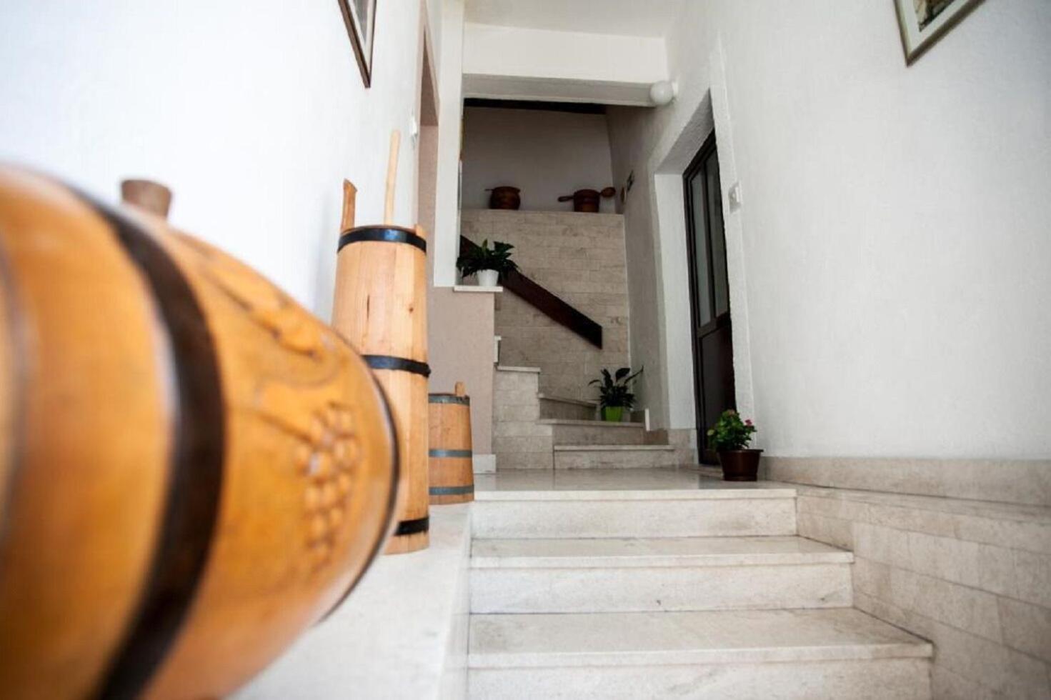 Apartments Verica - 15 M From Beach クリロ エクステリア 写真