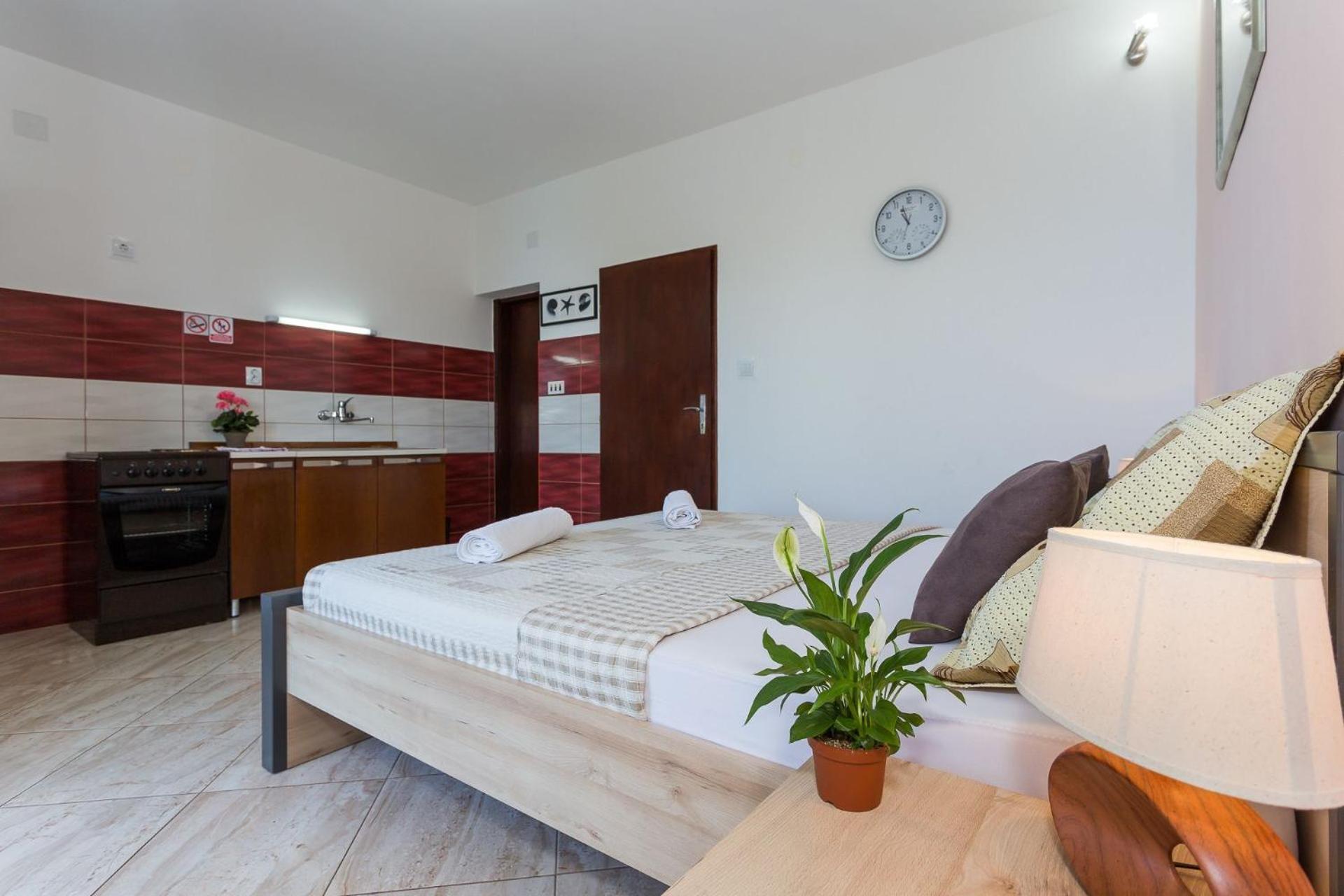Apartments Verica - 15 M From Beach クリロ エクステリア 写真