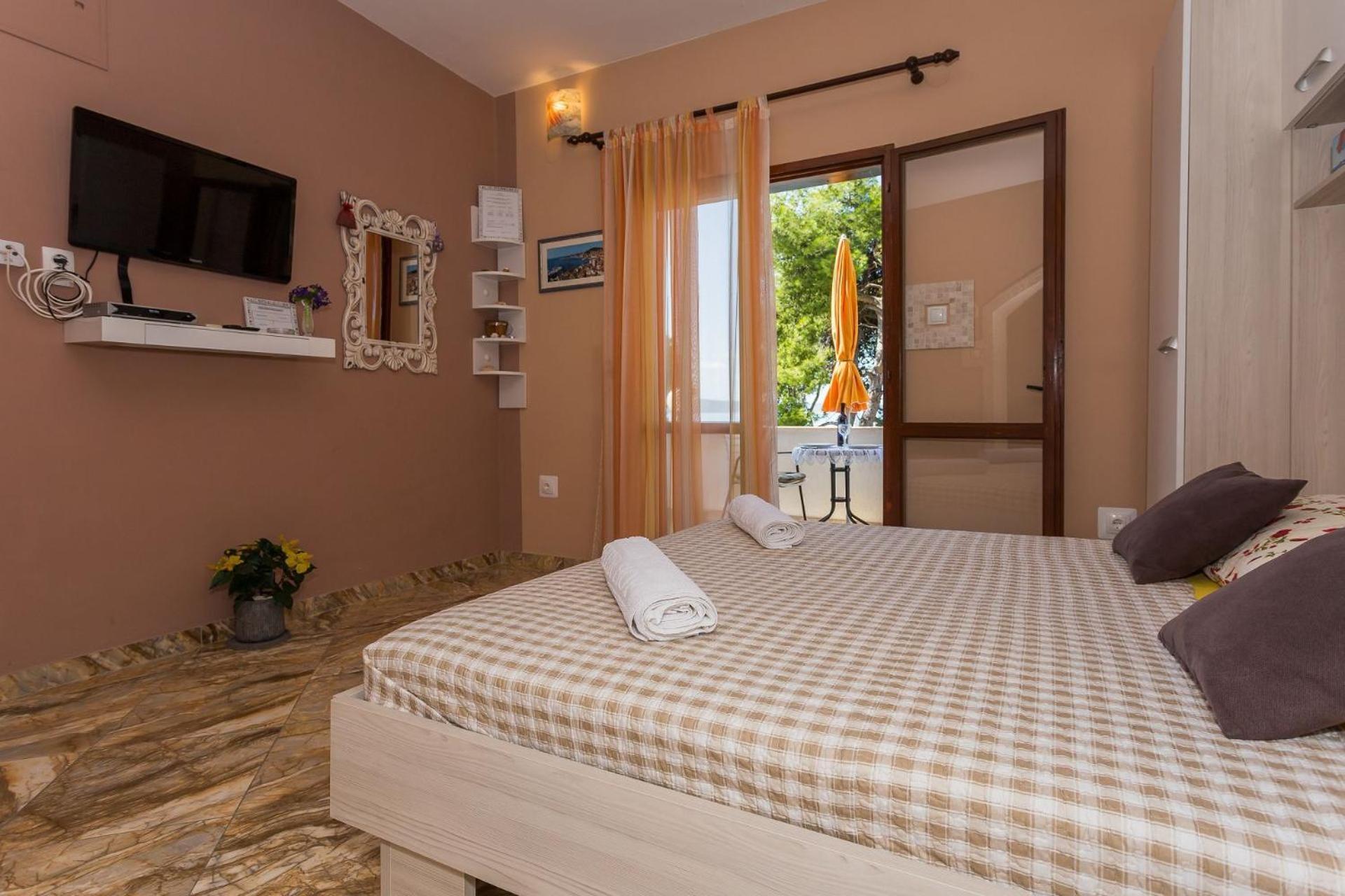 Apartments Verica - 15 M From Beach クリロ エクステリア 写真
